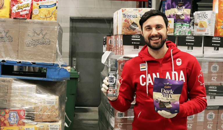 Petit format. Grandes idées. Le changement d'habitudes des consommateurs a  mené au lancement de la mini bouteille de Coca-Cola Canada.